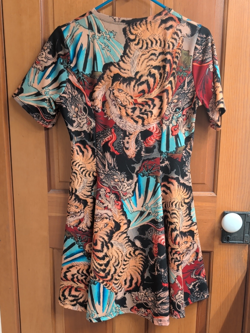 Blackmilk Eye Of The Dragon Evil Tee Dress Size Medium EUC - Picture 3 of 6